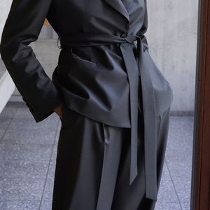 Zara Pants With Pleats XS